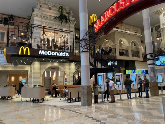 umbau mcdonalds plus city-7